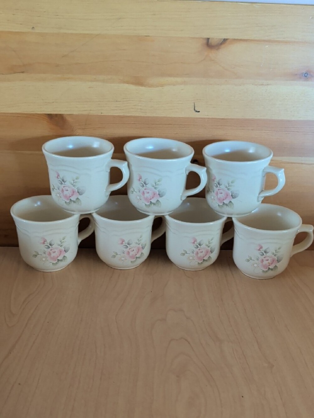 VTG. 7 pcs. Pfaltzgraff, Tea Rose Ceramic Coffee /Tea Mugs - Soft Pink Roses.